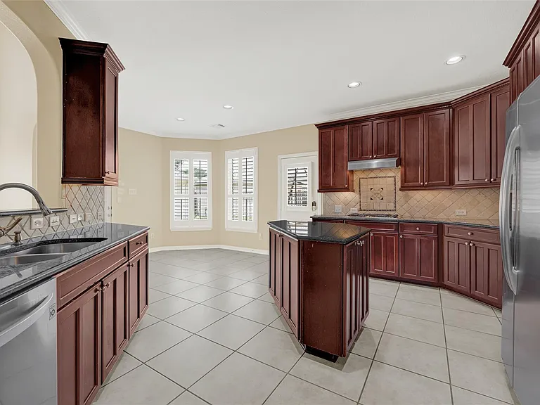 3906 Point Cuero Ct — Photo 11