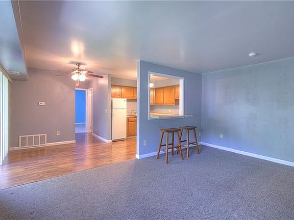 Nice open living space.