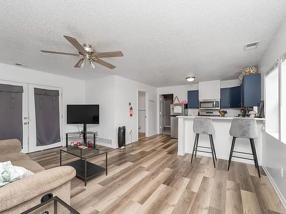 4th image of 10150 N Riverview Dr #1