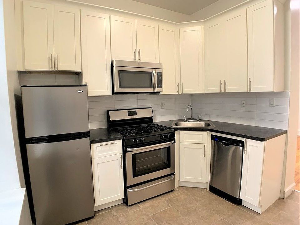 1st image of 305 W 111th St #D1