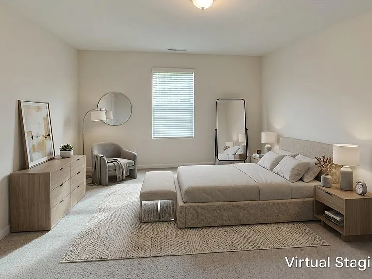 6823 Hardwick Ln — Photo 3