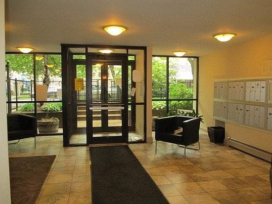 3rd image of 1415 W Lunt Ave APT 309