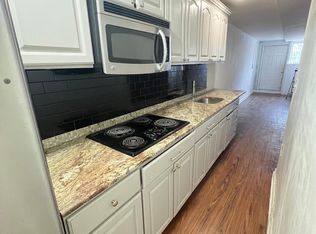 1814 121st St, College Point, NY 11356