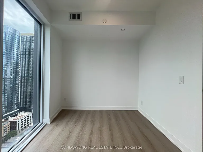 100 Queen St E #3108 — Photo 10