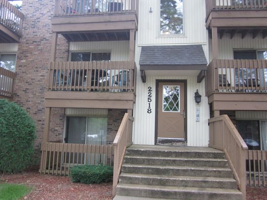 22518 Jackson Ct #6C, Richton Park, IL 60471