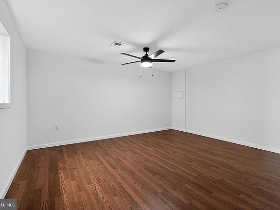 5th image of 6558 Beechwood Dr #58