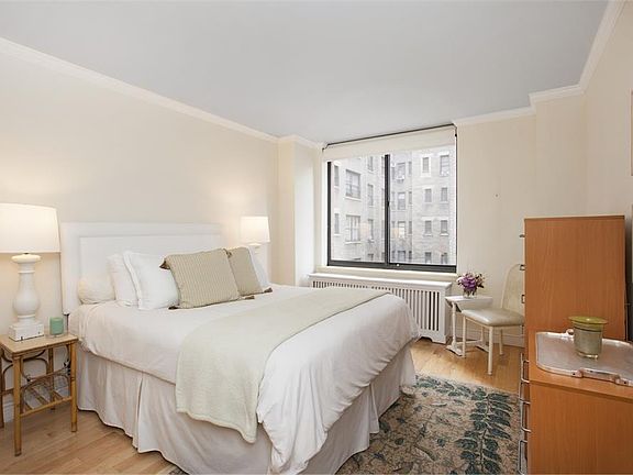 4th image of 250 W 89th St APT 9B