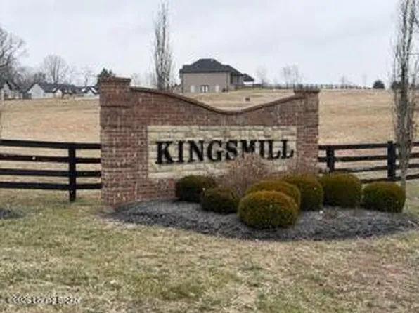 75 Kingsmill Dr, Fisherville, KY 40023
