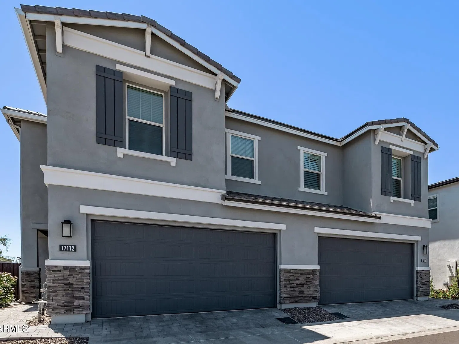 3 bed, 2.5 bath, $3,300 — Photo 3
