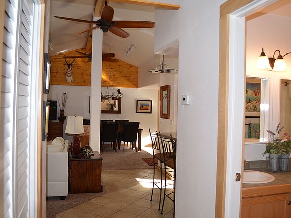 5th image of 874 W University Heights Dr S
