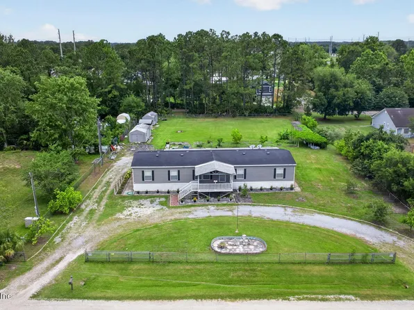 13725 MACAPA Road, Jacksonville, FL 32224