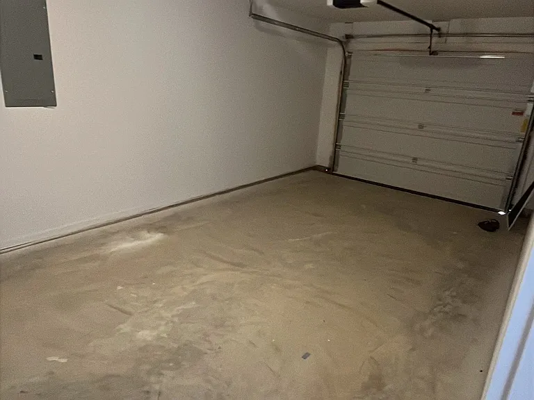 1094 Pebblecreek Dr #A — Photo 15