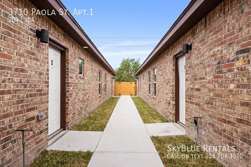 3710 Paola St — Photo 2
