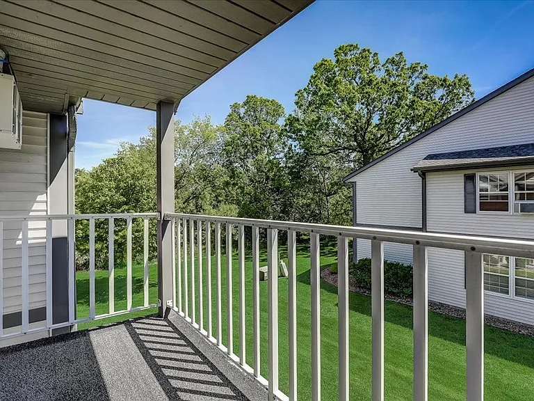 390 Auburn Meadows Ct #A — Photo 2