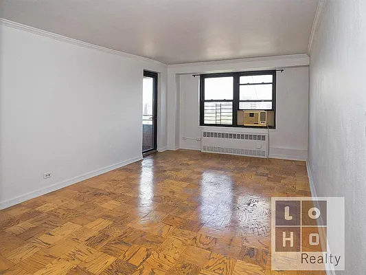 Rented by LoHo Realty | media 1
