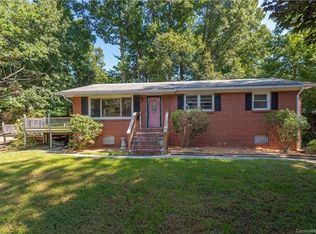5 Sunset Dr, Asheville, NC 28806