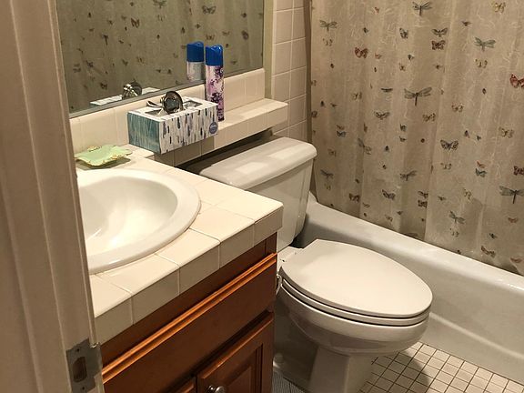 5th image of 4701 Date Ave Unit 121