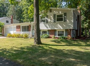 6522 Marlow St, Portage, MI 49024