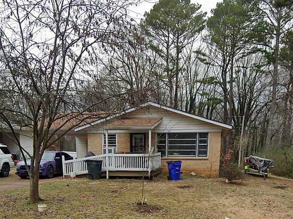 609 Eclipse St