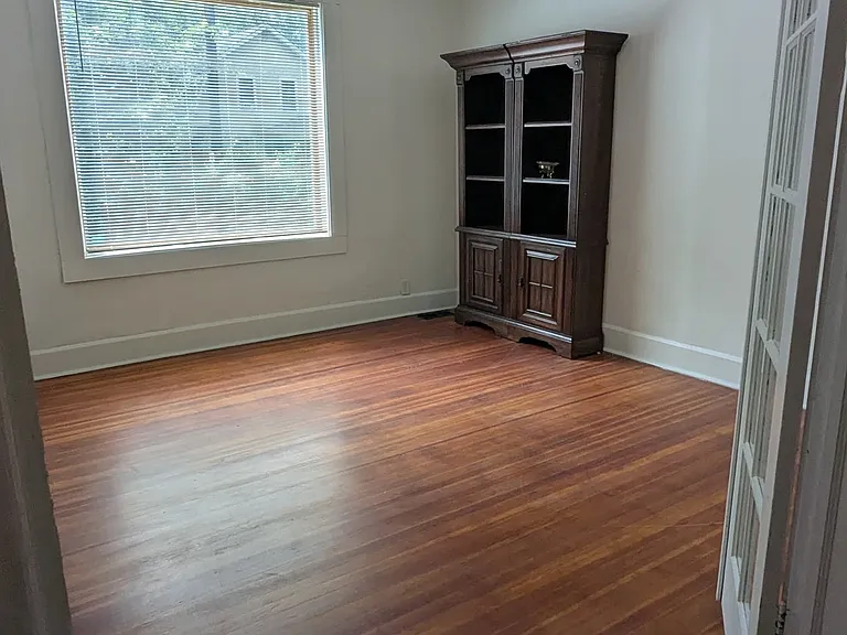 355 N Hamilton Ave — Photo 29
