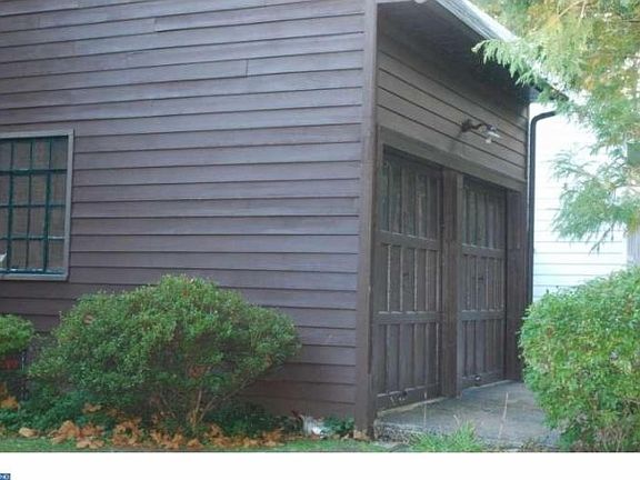 5th image of 1229 Belfield Ave