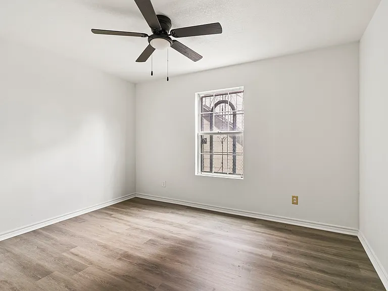 8619 Painted Teepee St — Photo 19