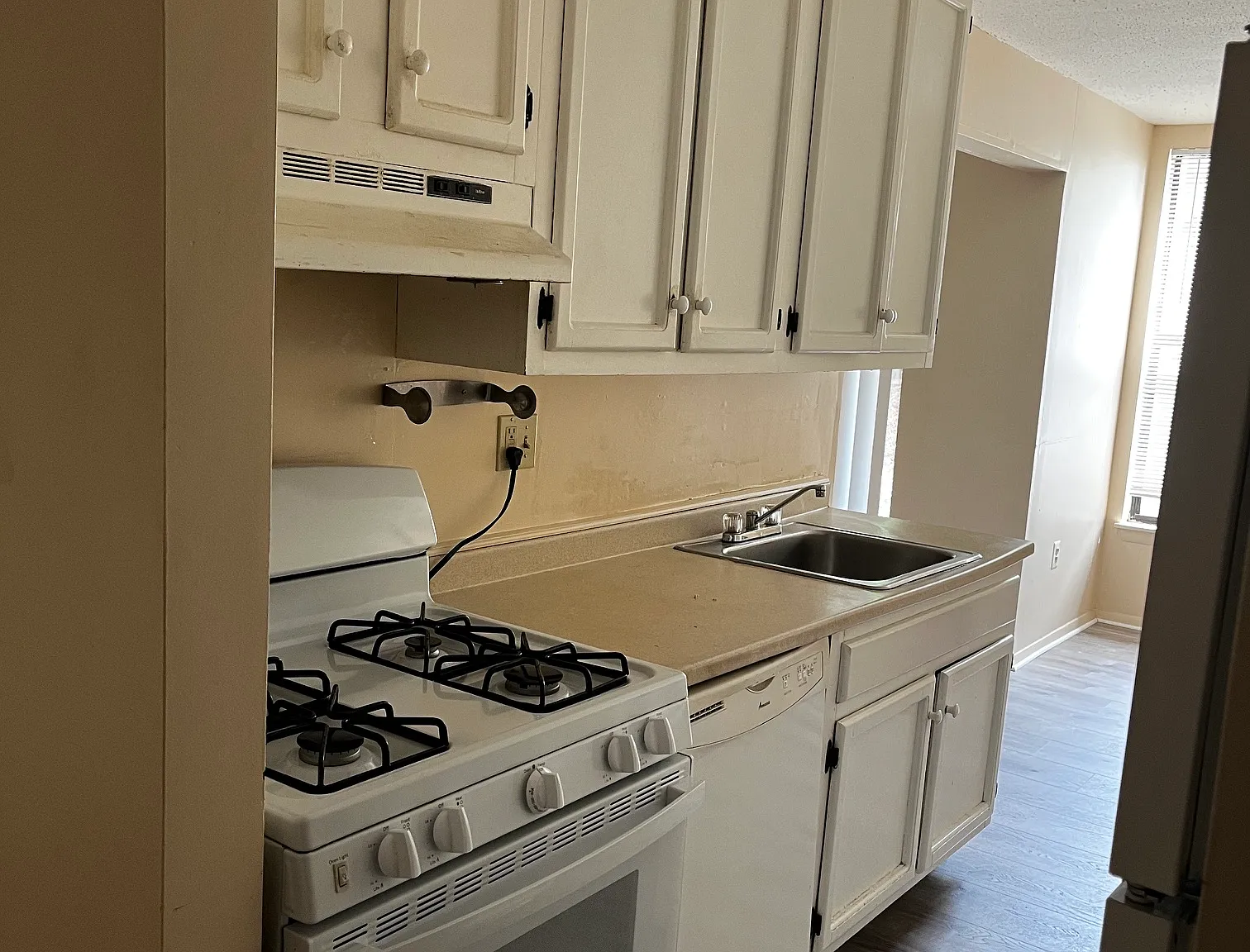 1 bed, 675 sqft, $1,700 — Photo 1