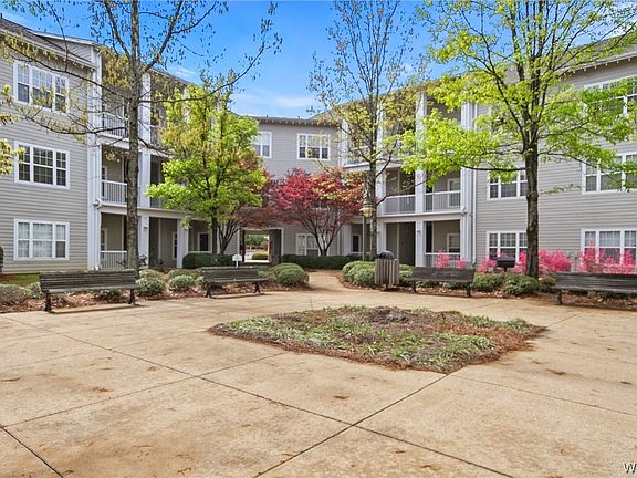 4th image of 303 Helen Keller Blvd APT B323
