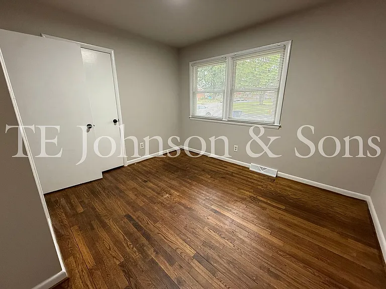 425 Cody Cir — Photo 23