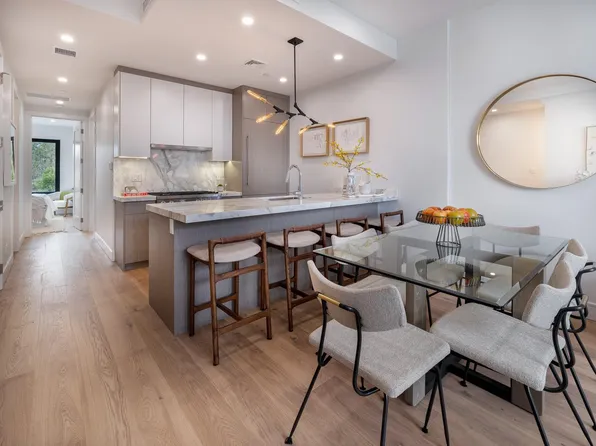 21-31 Shore Boulevard #3E, Astoria, NY 11105