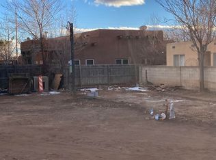 606 Camino Santa Ana, Santa Fe, NM 87505
