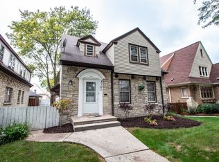 3127 N 55th St, Milwaukee, WI