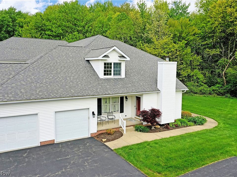 1st image of 502 Turnberry Ct NE
