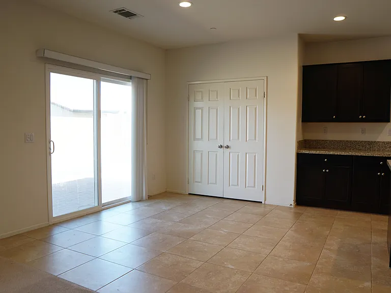42696 Saragoza Ct — Photo 6