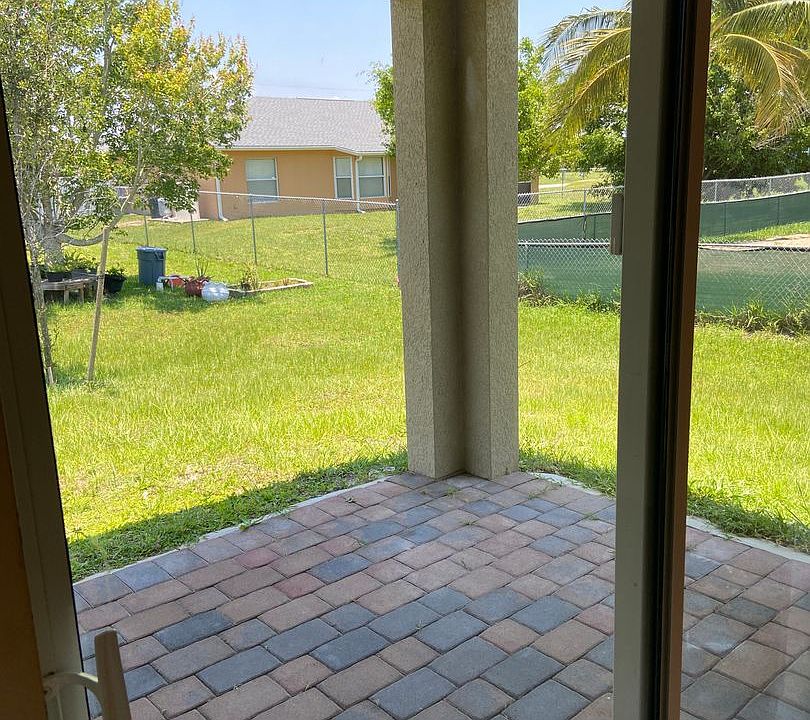 1st image of 2237 NW 5th Ter