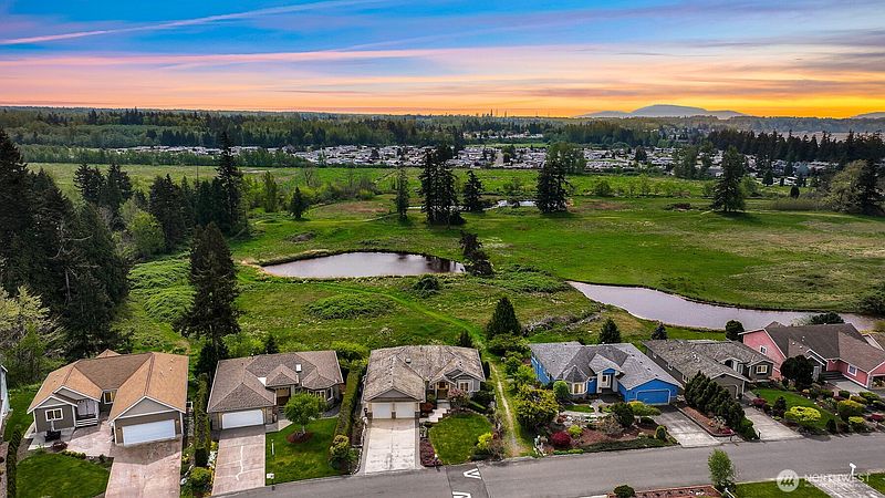 3rd image of 4743 S Golf Course Drive
