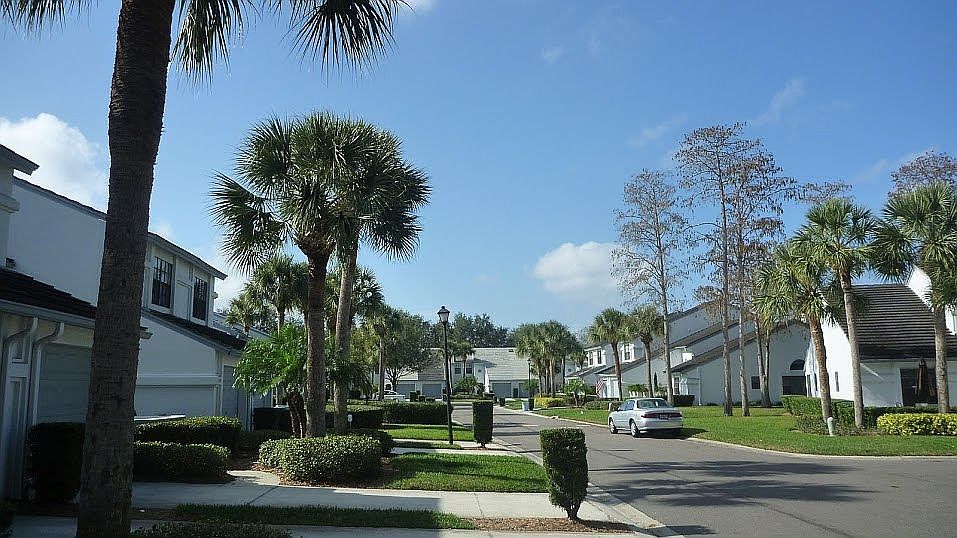 1st image of 4265 Brentwood Park Cir