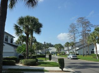 4265 Brentwood Park Cir, Tampa, FL 33624