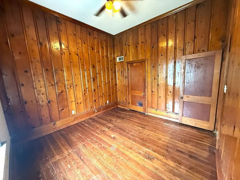 316 Kirkman St — Photo 21