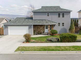 1507 Willow Pl, Wenatchee, WA 98801