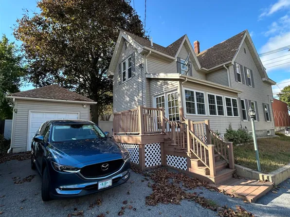 1017 Hayward Street, Manchester, NH 03103