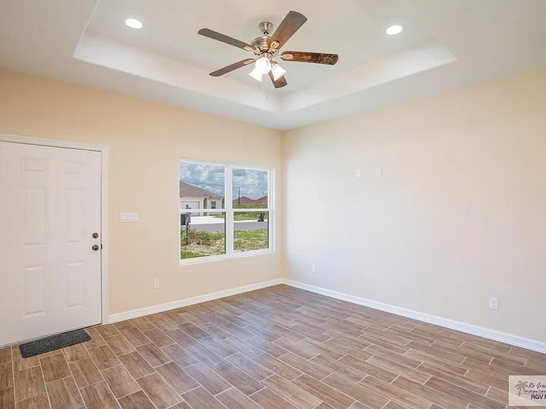 1010 Escondido Ln E #A — Photo 16