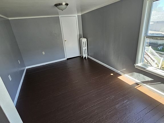 4th image of 90 E Main St #2