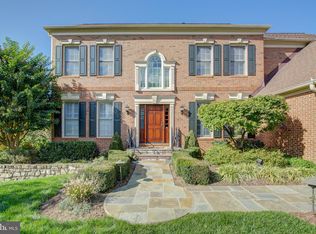 47560 Compton Cir, Sterling, VA 20165