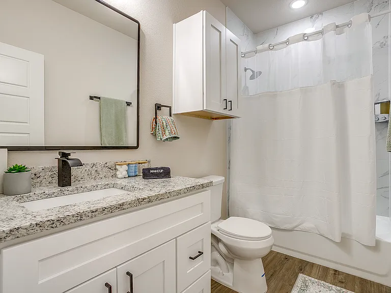 5626 Barkridge Dr — Photo 20