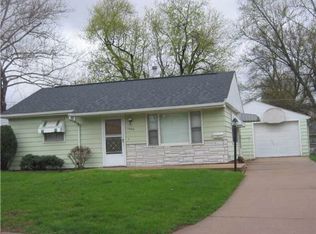 1606 12th Ave SW, Cedar Rapids, IA 52404