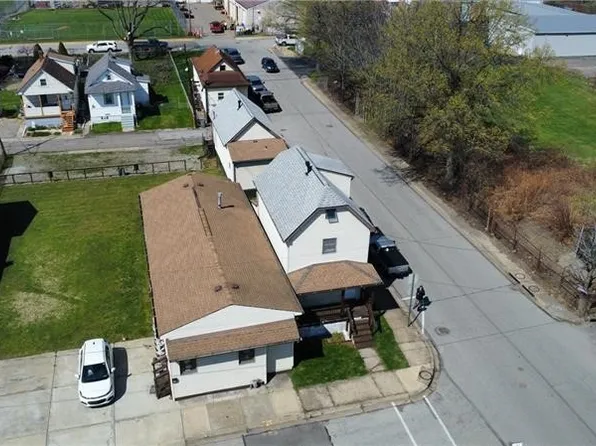 1837 & 1839 4th Ave, New Kensington, PA 15068