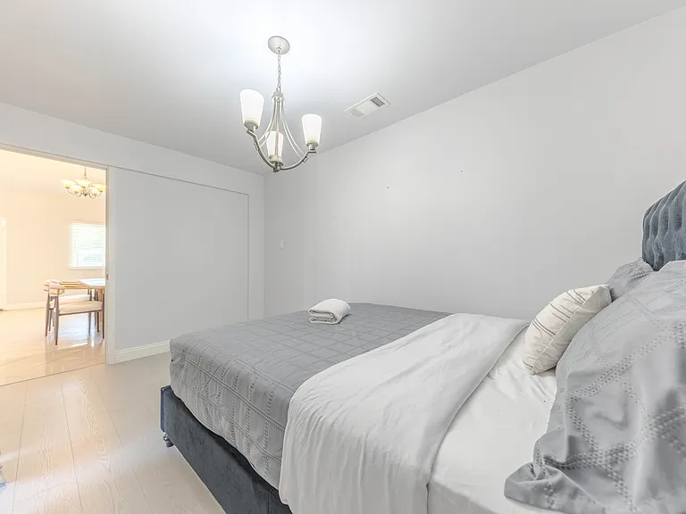 829 E Camino Real Ave — Photo 18