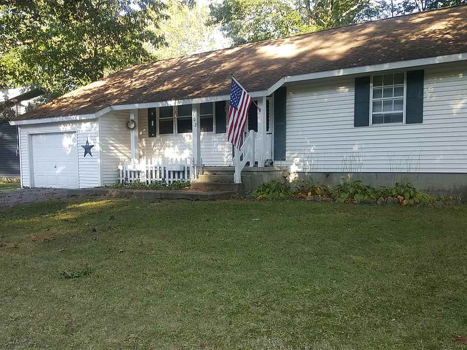 1st image of 102 Hathorn Blvd