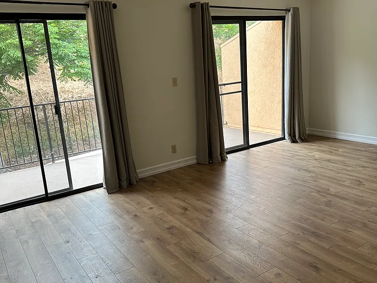 505 Arundell Cir #505 — Photo 8